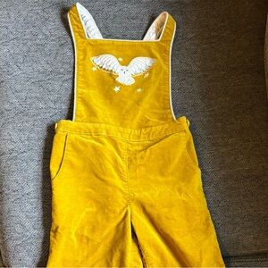 Mini Boden x Harry Potter Hedwig Applique Velvet Mustard Overalls Dungarees